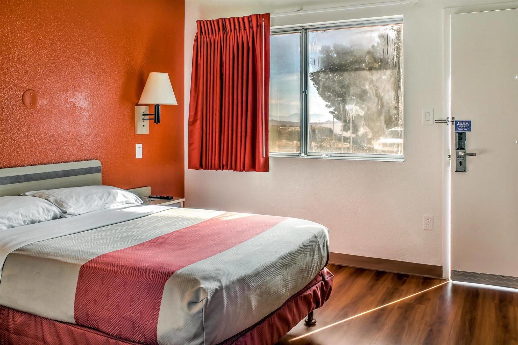 Motel 6-Mojave, Ca Extérieur photo
